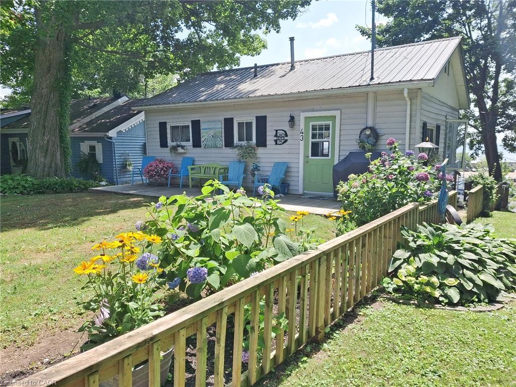 43 Bucks Park Property Photo 6