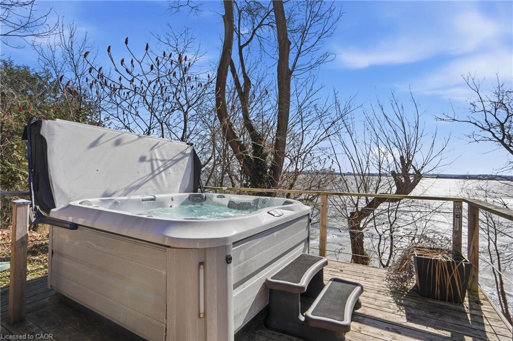 868 Danforth Place Property Photo 37