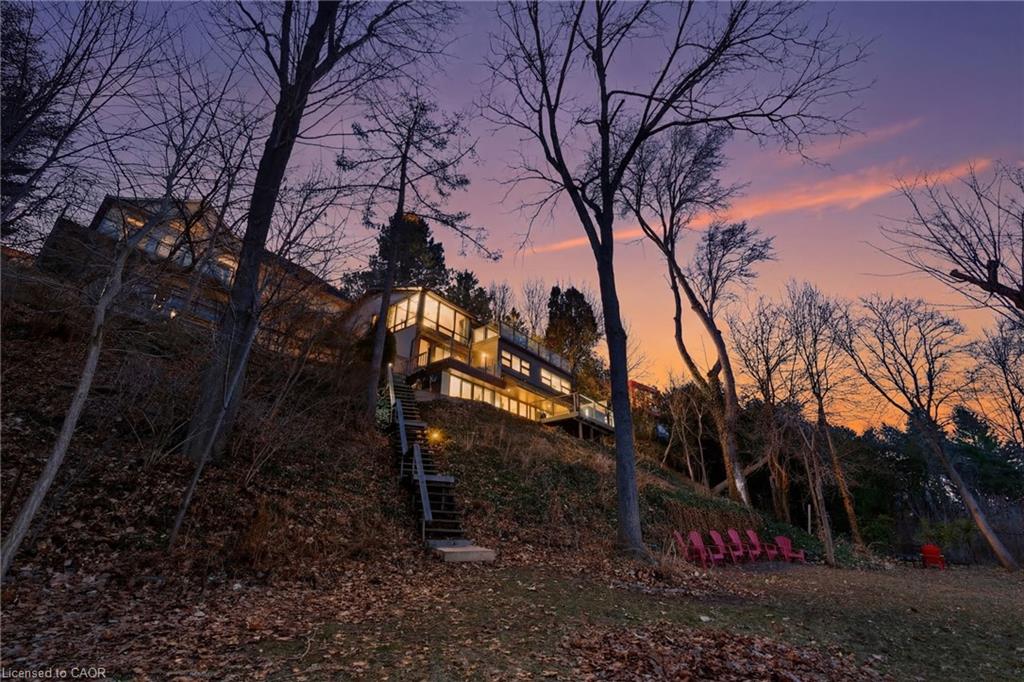 868 Danforth Place Property Photo 46