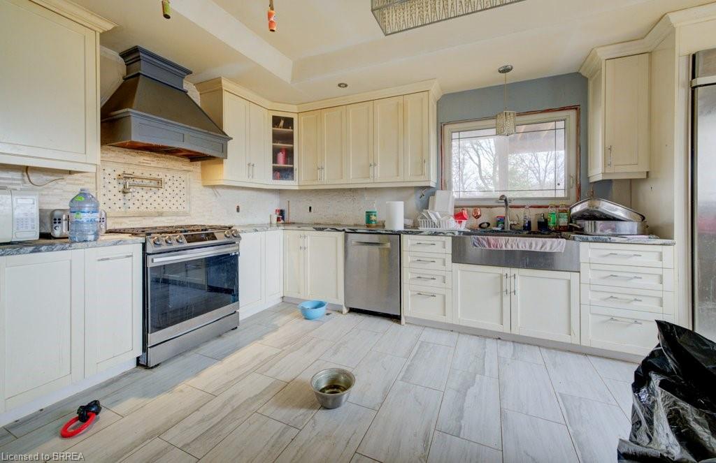 6757 Regional 20 Road Property Photo 21