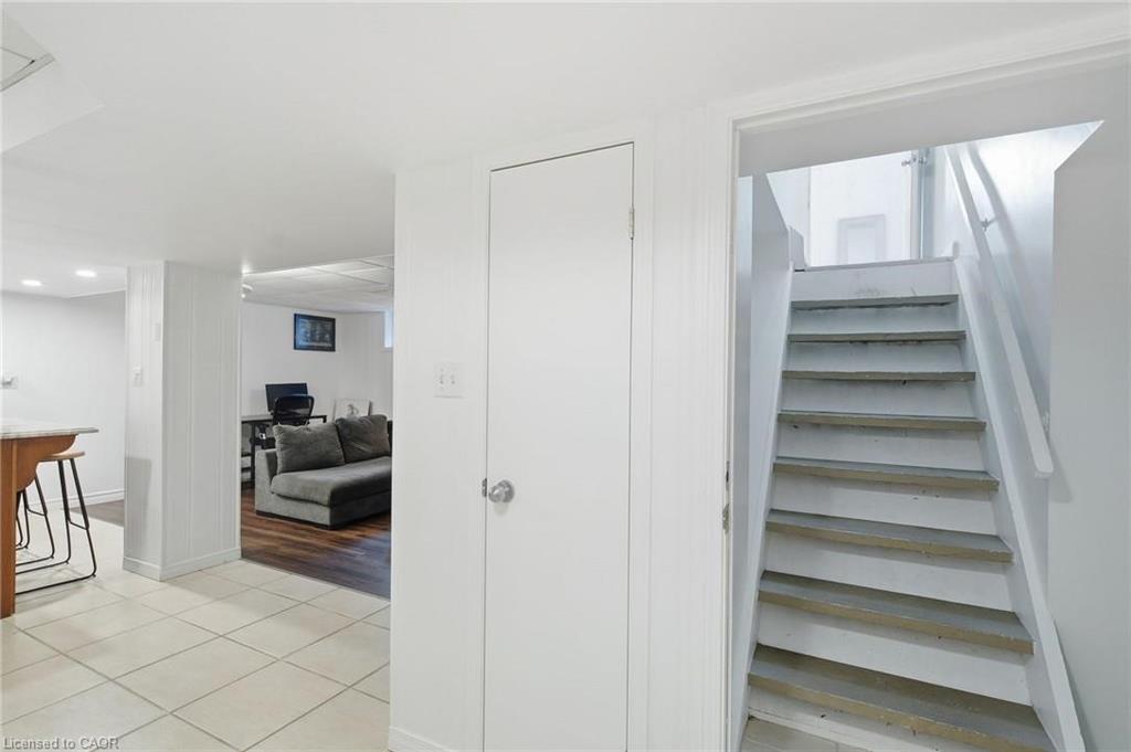 570 Westview Avenue Property Photo 28