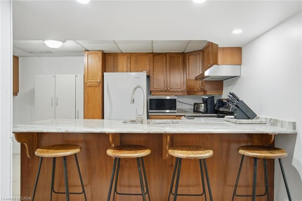 570 Westview Avenue Property Photo 32