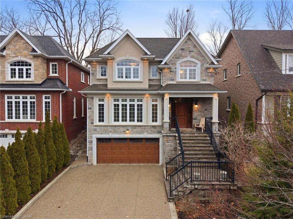 67 Alma Street Property Photo 2
