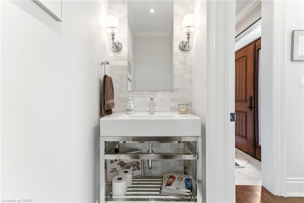 67 Alma Street Property Photo 22
