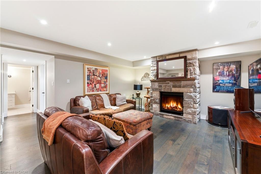 67 Alma Street Property Photo 41