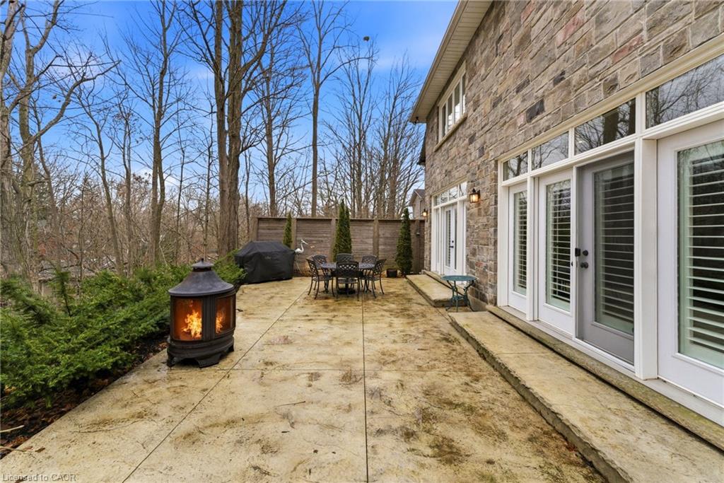 67 Alma Street Property Photo 45