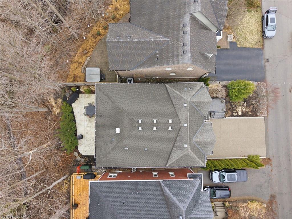 67 Alma Street Property Photo 50