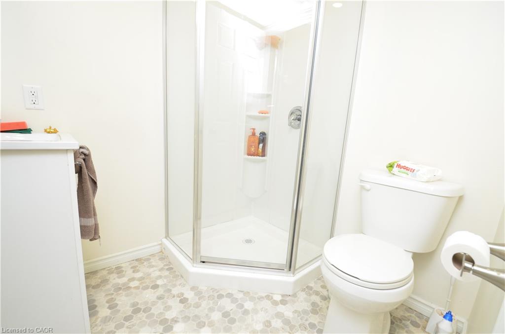 23-490 Grey Street Property Photo 15