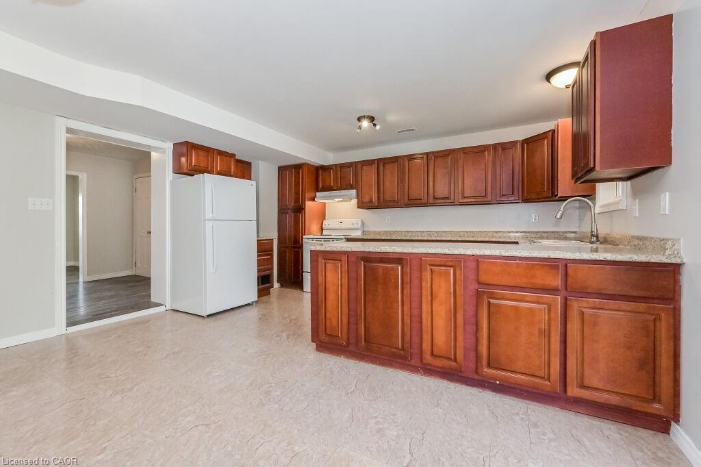 353 Wellington Street E Property Photo 10