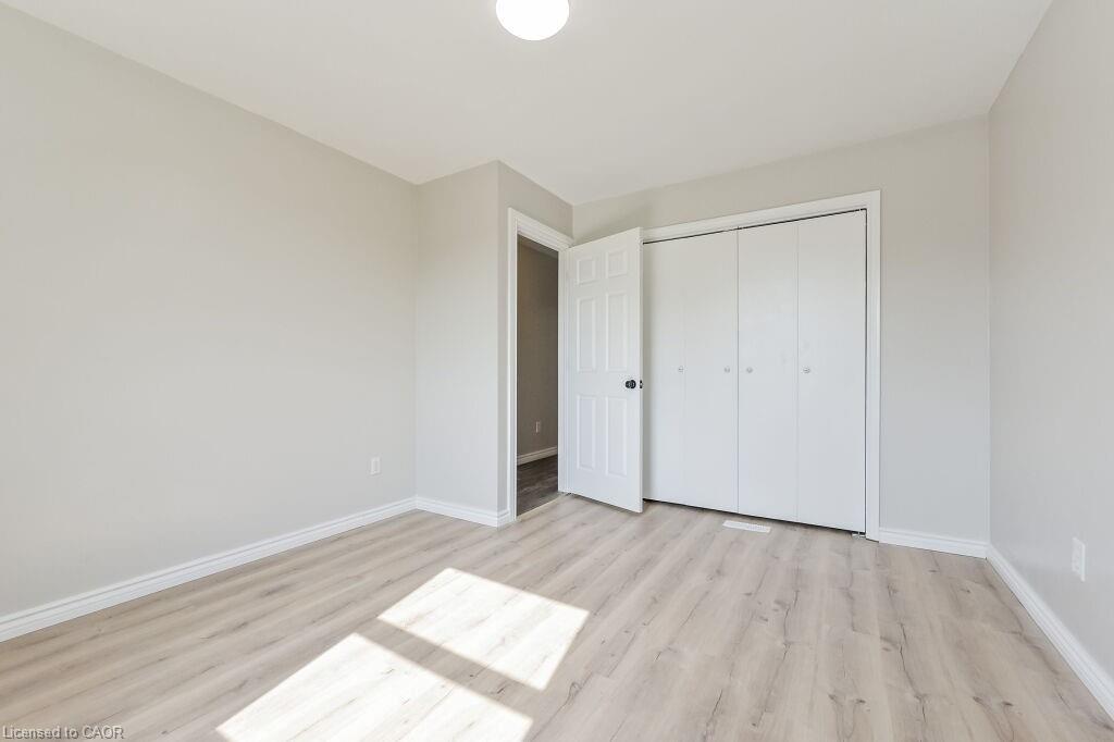 353 Wellington Street E Property Photo 24