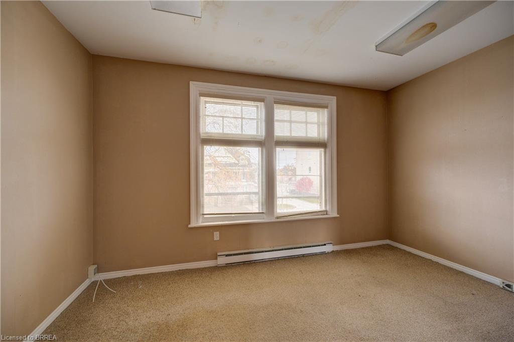 41 Wellington Street Property Photo 15