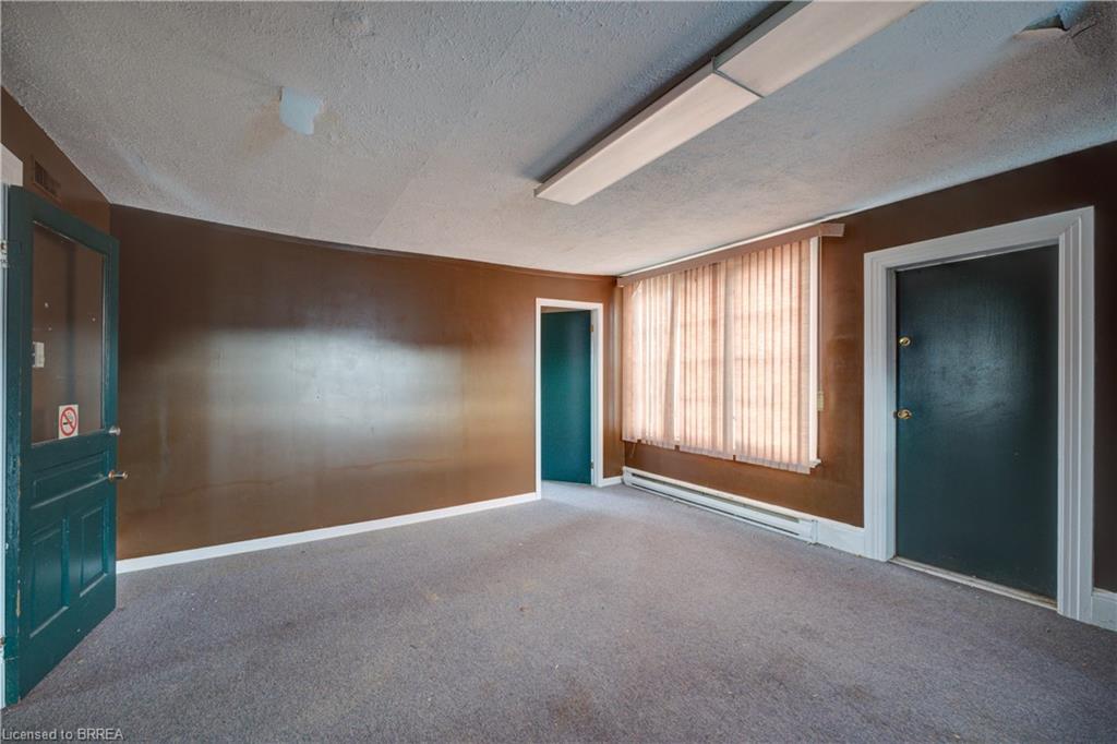 41 Wellington Street Property Photo 19