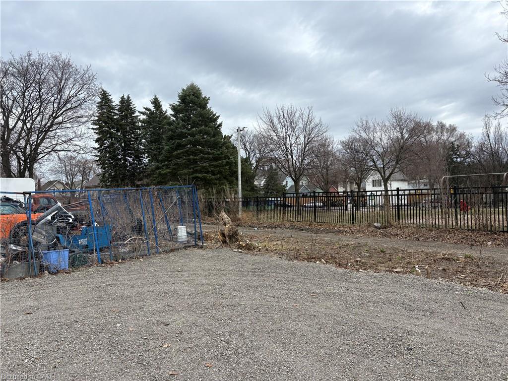 150 Princess Street Property Photo 7