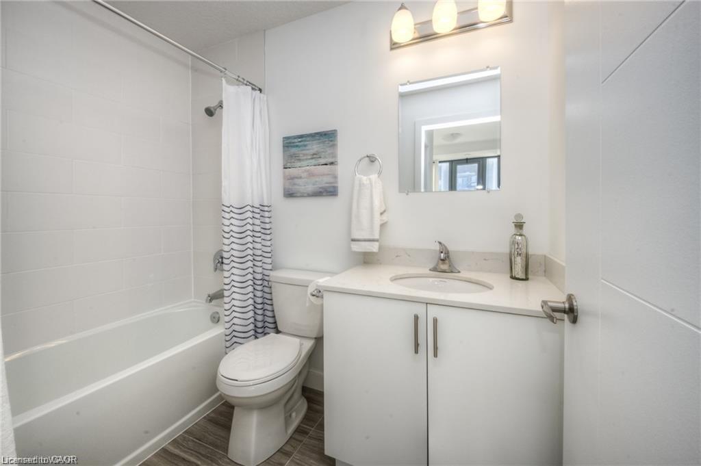 502-1438 Highland Road W Property Photo 2