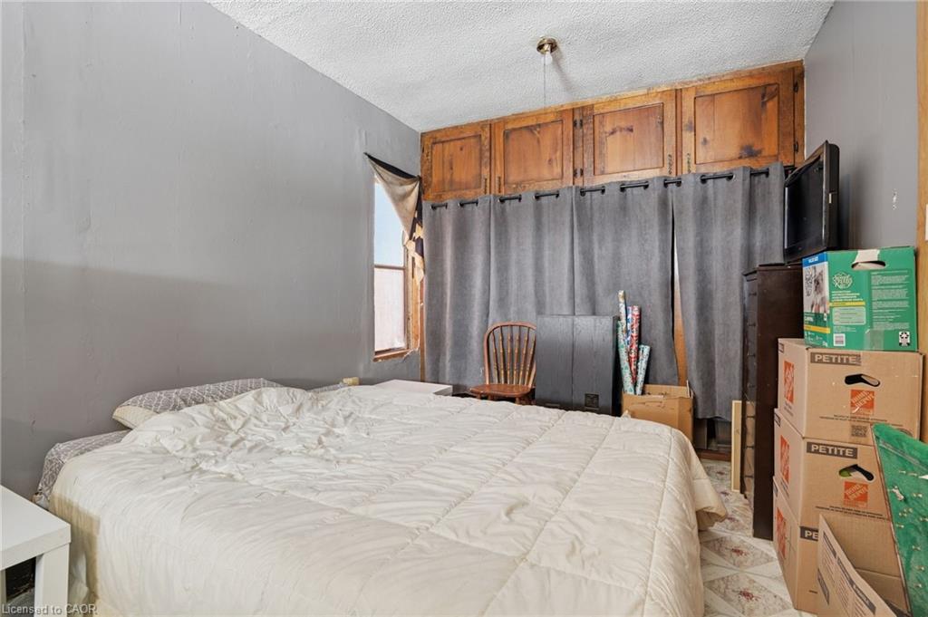 121 Gibson Avenue Property Photo 8