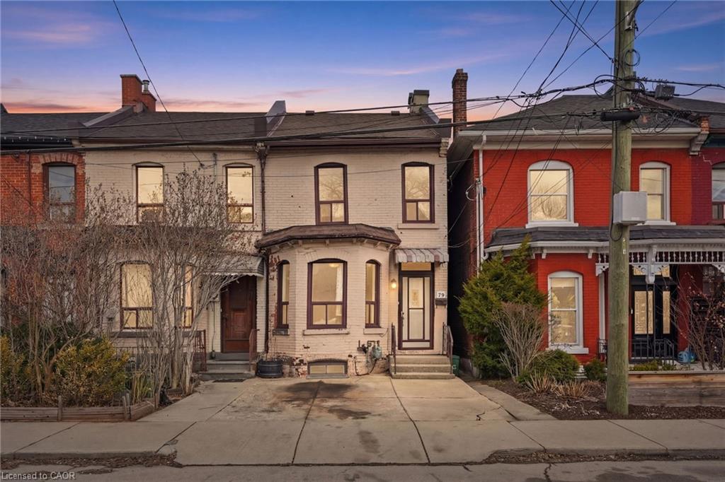 79 Murray Street E Property Photo 1