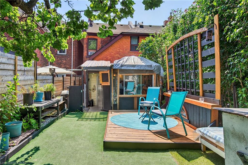 79 Murray Street E Property Photo 44
