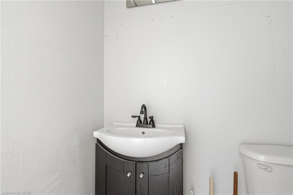 1345 Main Street Property Photo 11