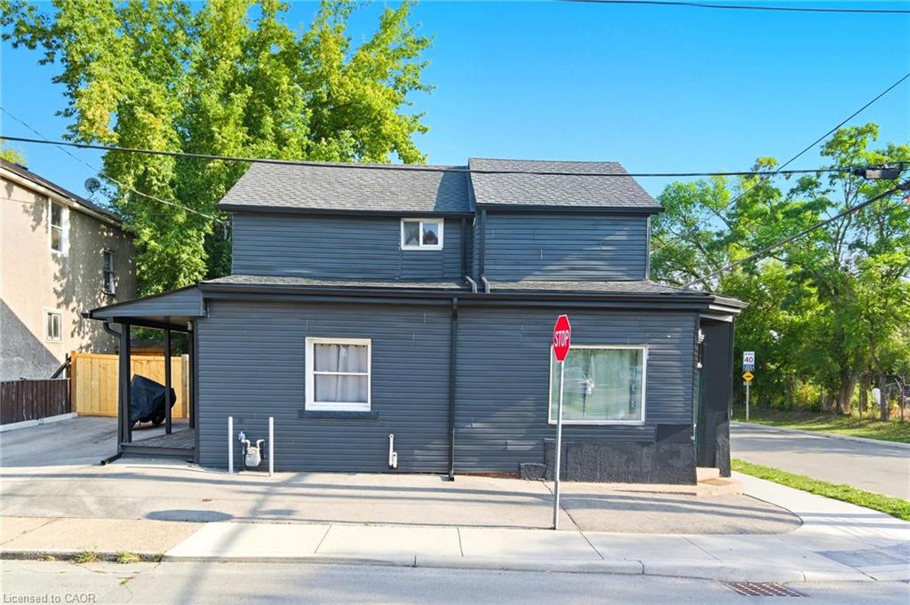 2-2 Windsor Street Property Photo 16