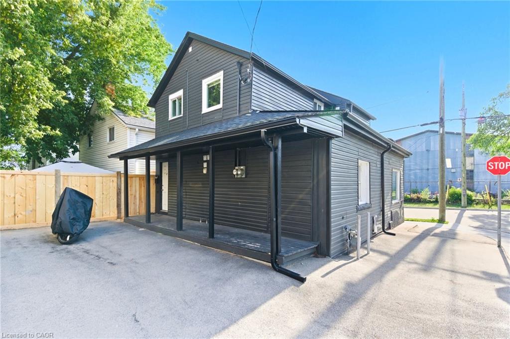 2-2 Windsor Street Property Photo 19