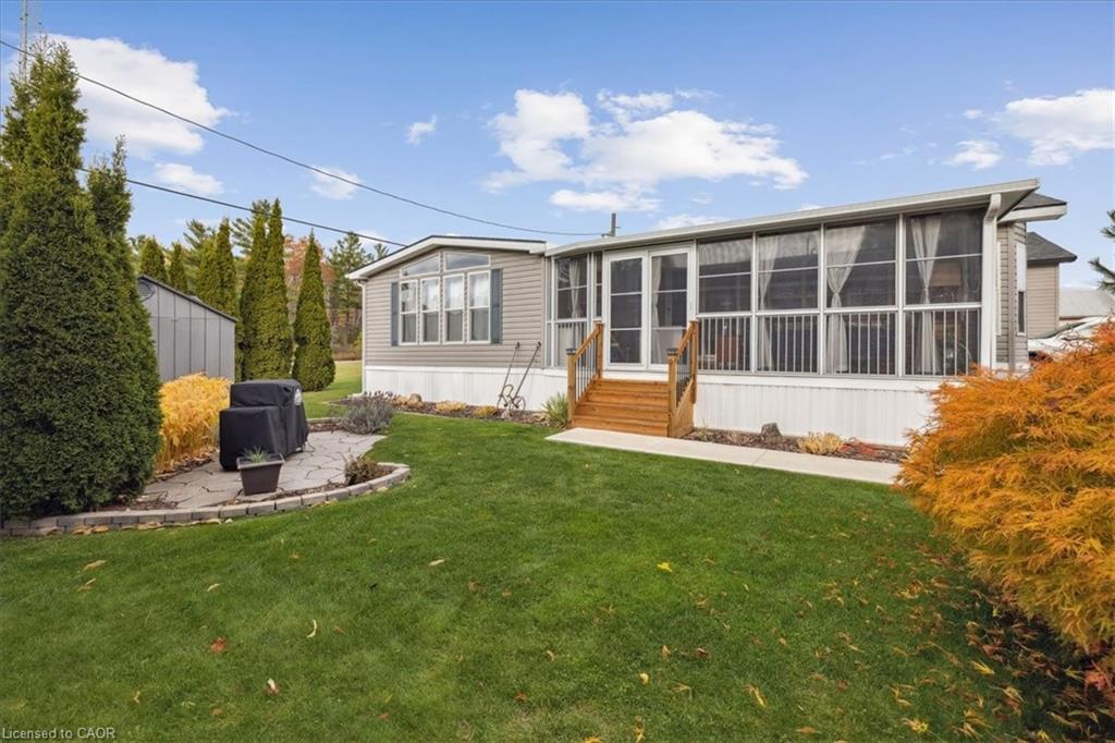 4449 Milburough Line Property Photo 8