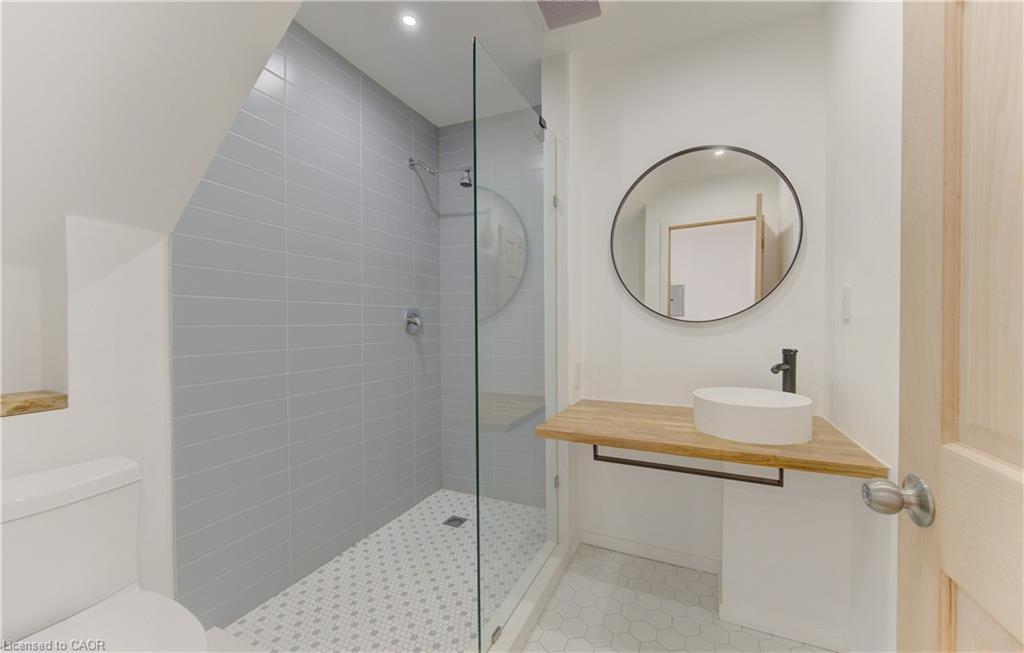 67 Louisa Street Property Photo 23