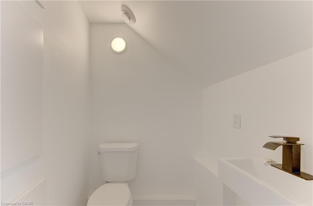 67 Louisa Street Property Photo 32