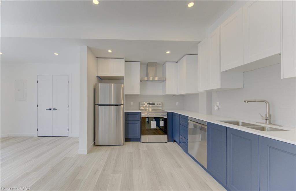 67 Louisa Street Property Photo 33