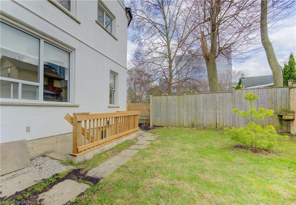 67 Louisa Street Property Photo 41