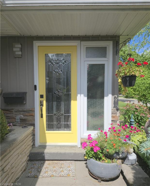 27 Hepburn Avenue Property Photo 3
