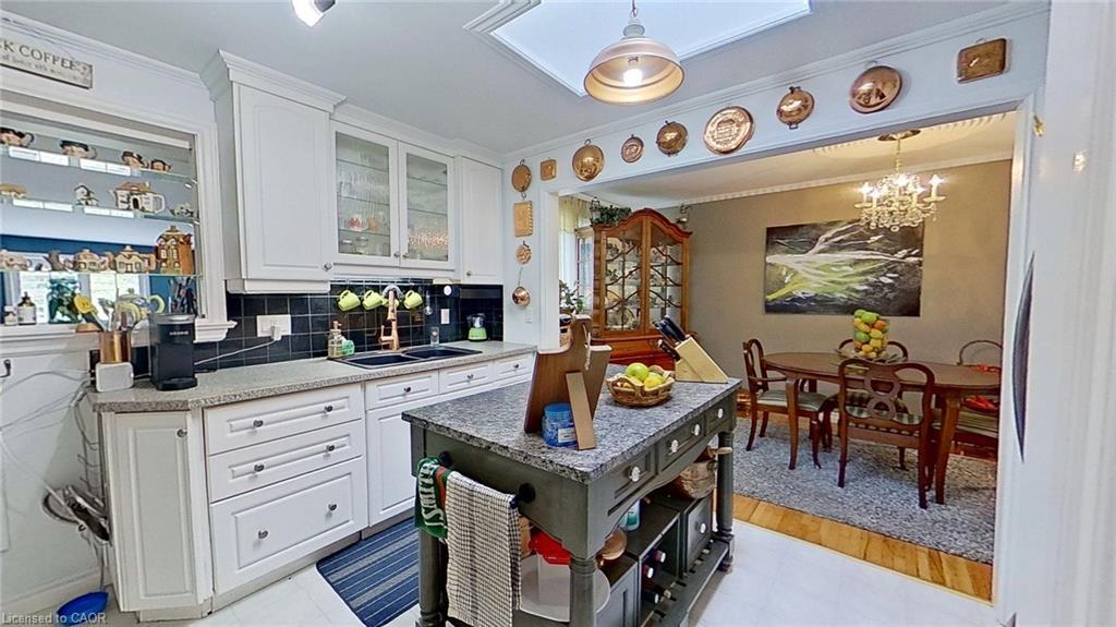 27 Hepburn Avenue Property Photo 7