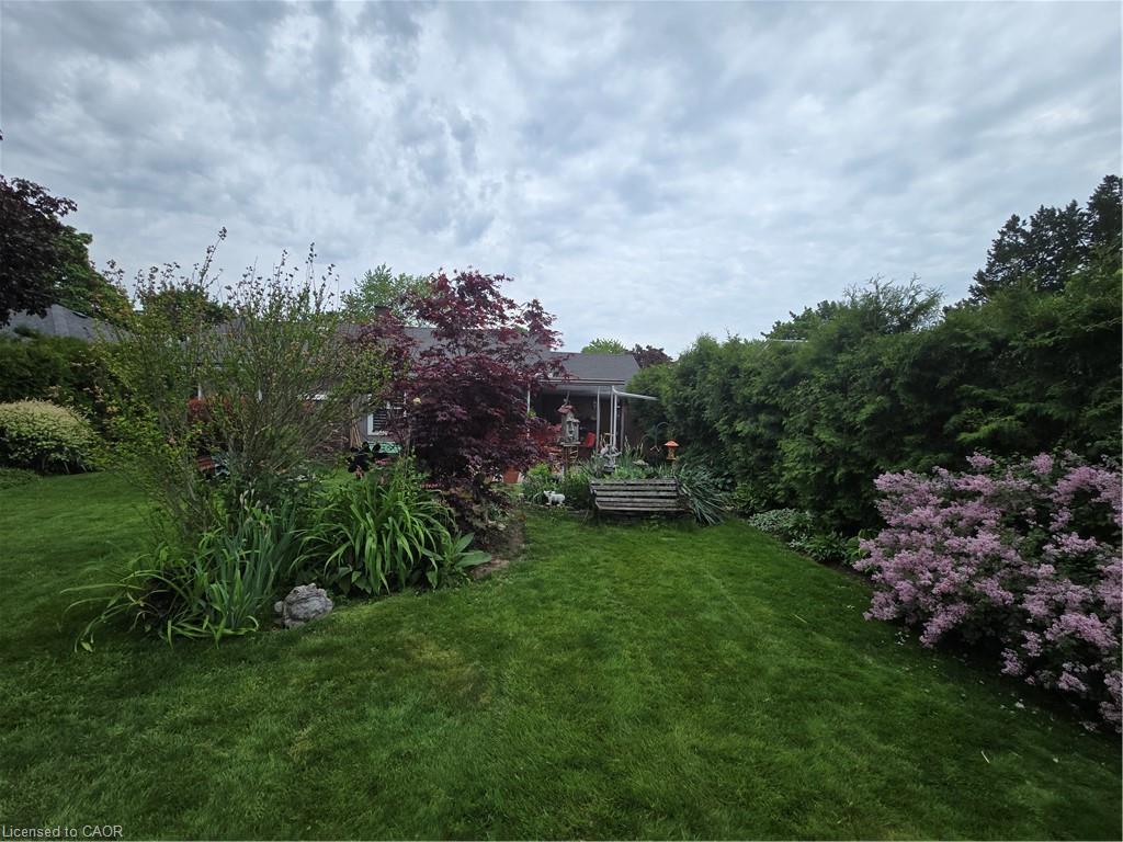 27 Hepburn Avenue Property Photo 41