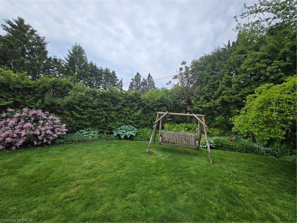 27 Hepburn Avenue Property Photo 45