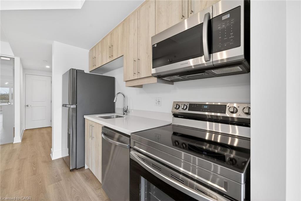 308-575 Conklin Road Property Photo 14