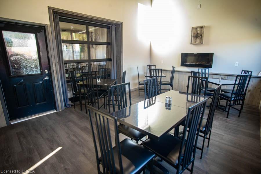 53 Simcoe Street Property Photo 12