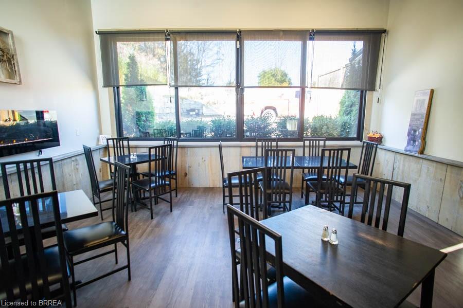 53 Simcoe Street Property Photo 14