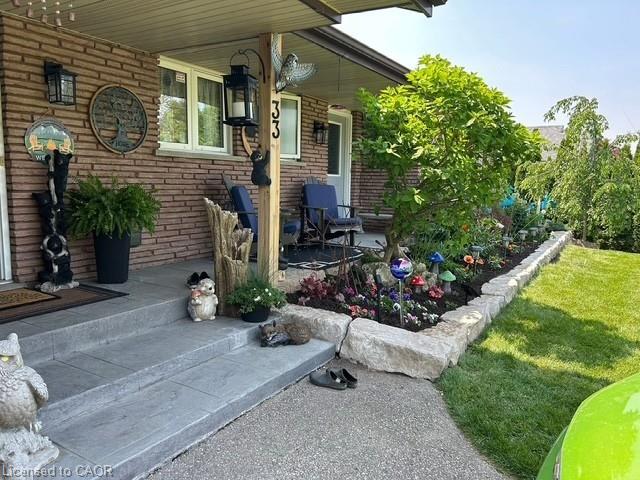 33 Bee Street Property Photo 9