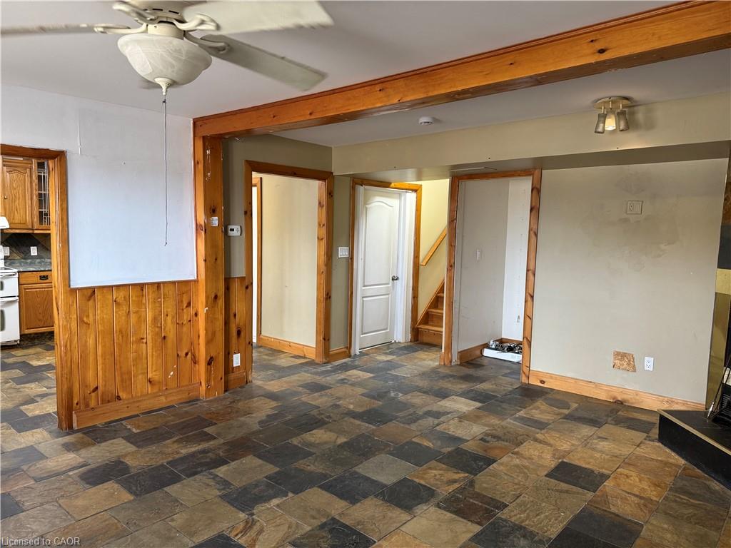 1817 Regional Road 97 Property Photo 11
