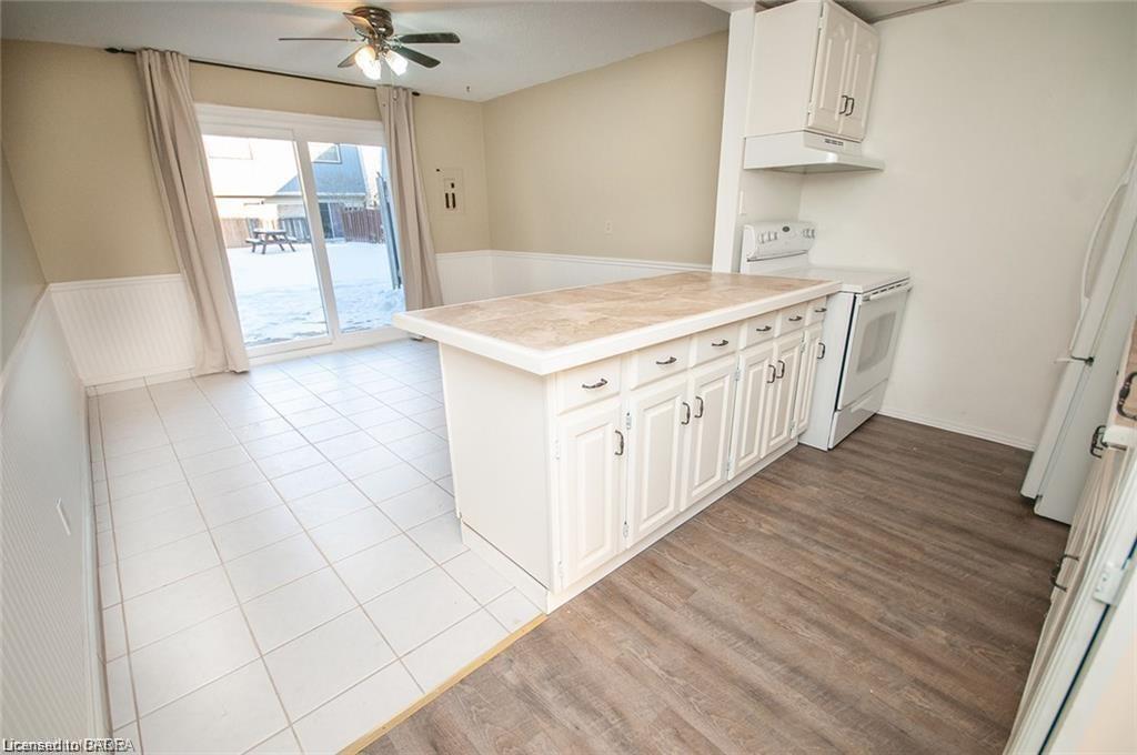 6-8646 Willoughby Drive Property Photo 1