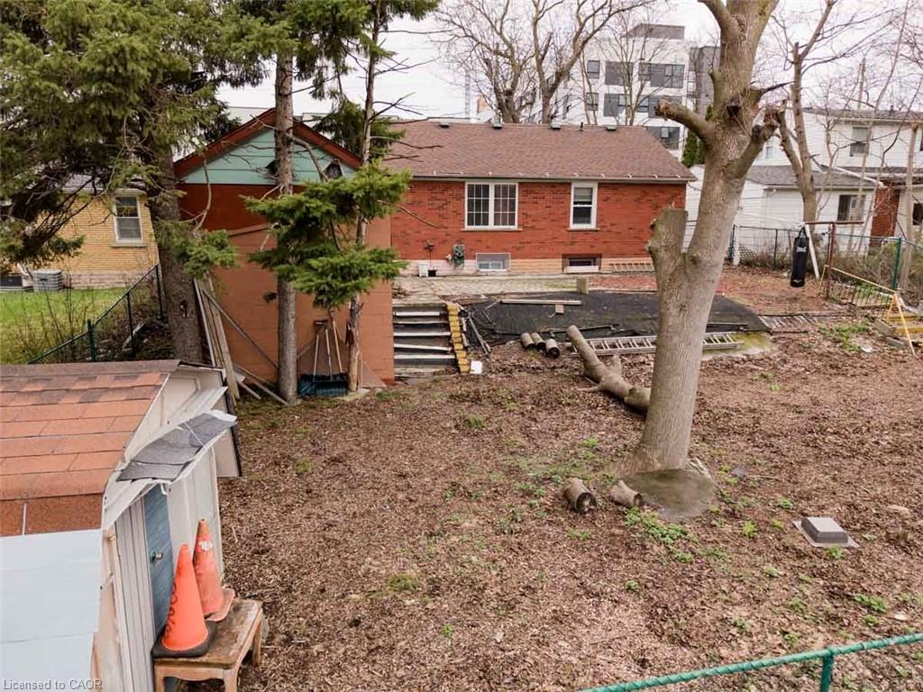 291 Albert Street Property Photo 4