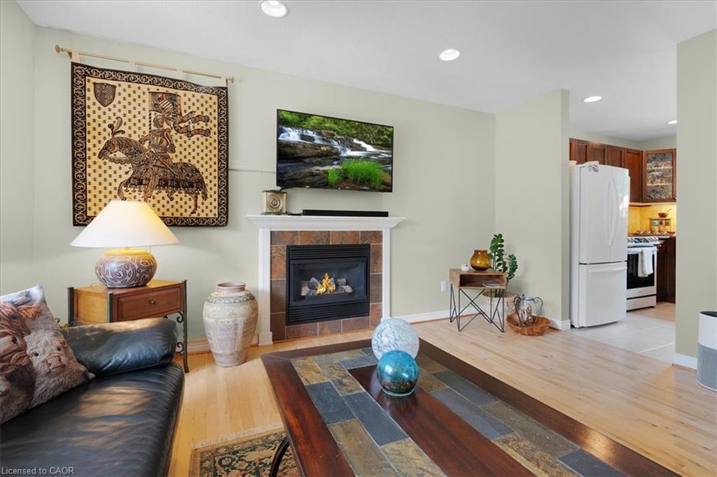 139 Gold Street Property Photo 7