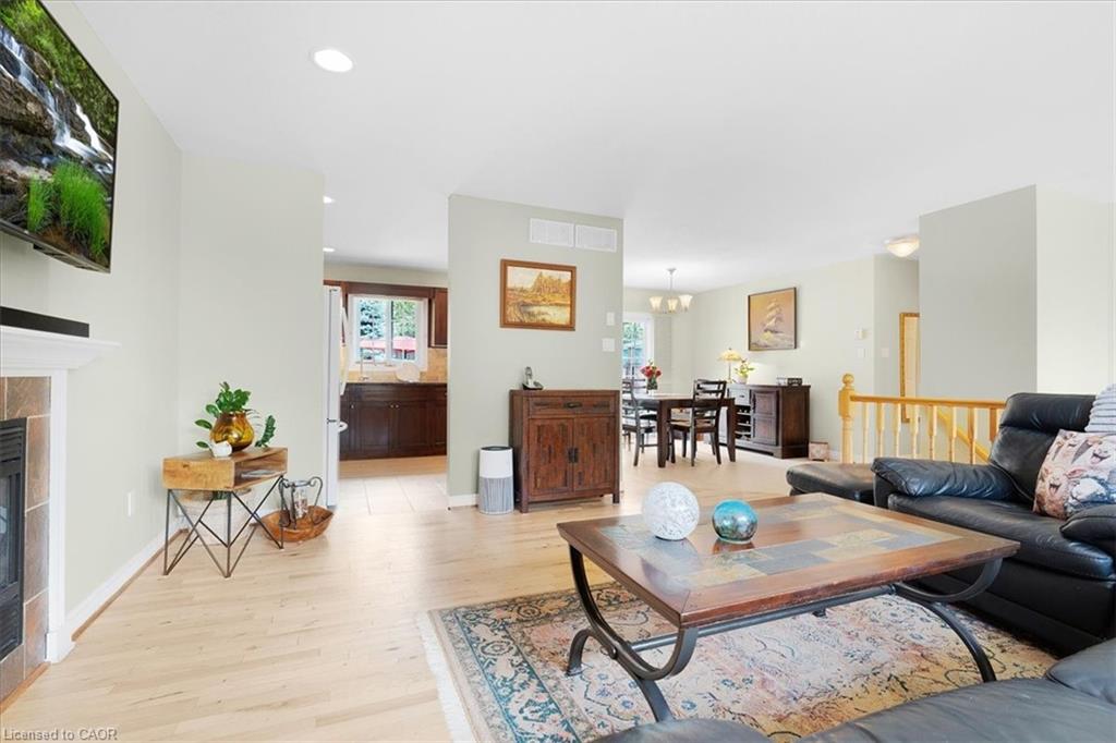 139 Gold Street Property Photo 8