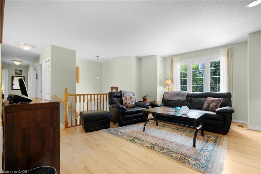 139 Gold Street Property Photo 9