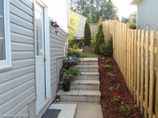 139 Gold Street Property Photo 33