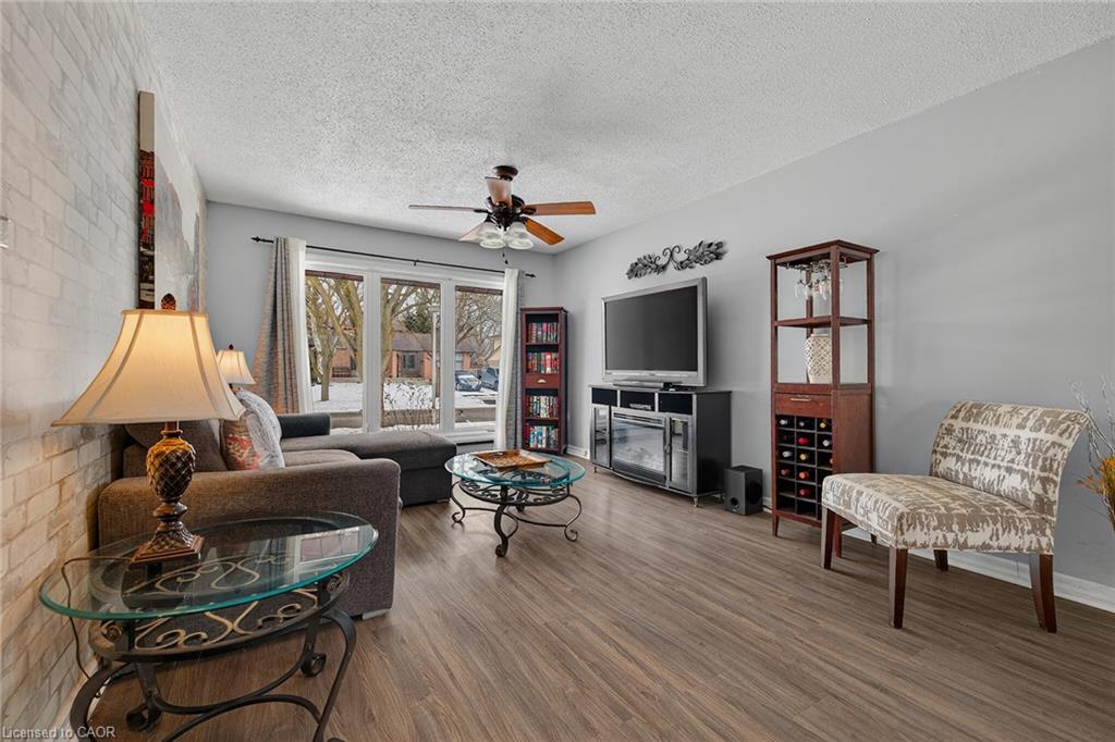 196 Lightbourne Avenue Property Photo 12