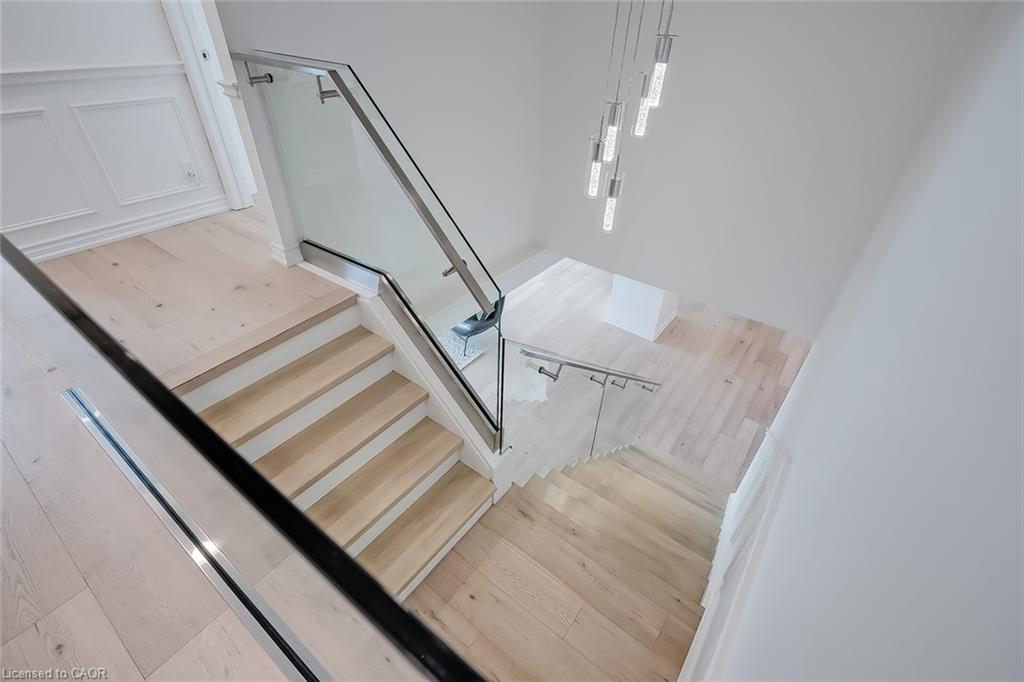 624 North Shore Boulevard E Property Photo 21
