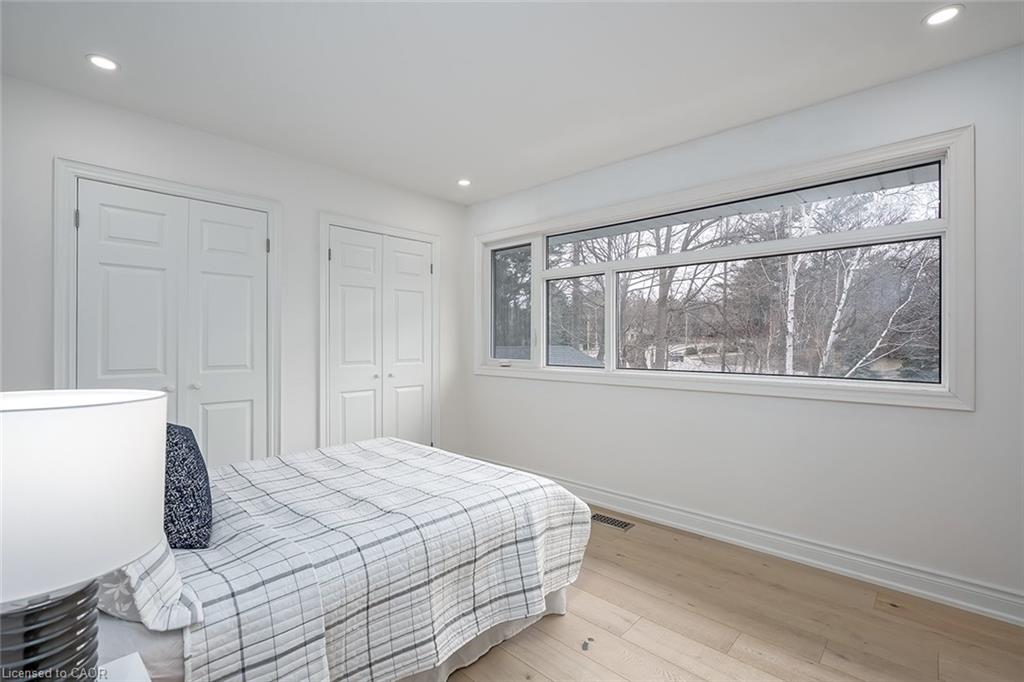 624 North Shore Boulevard E Property Photo 26