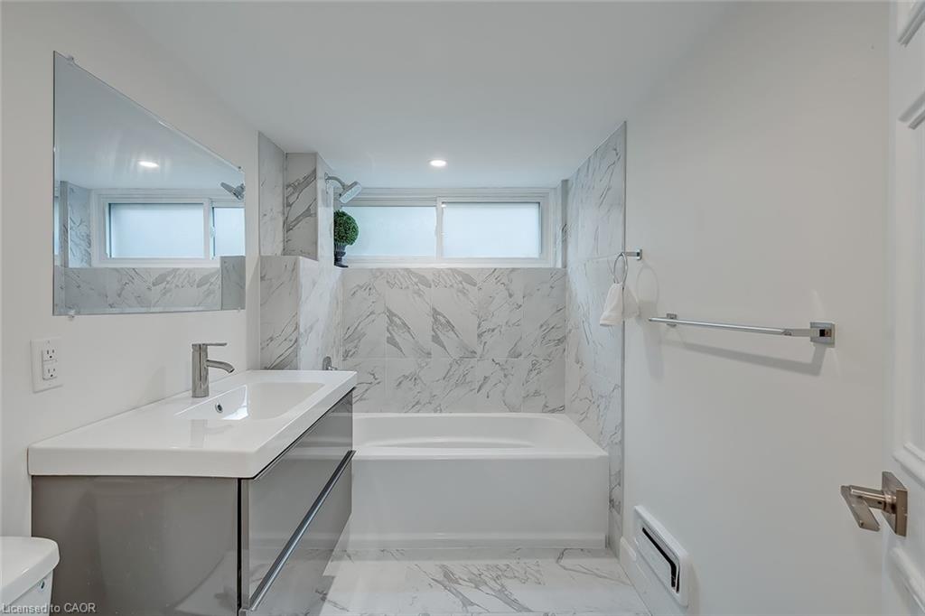 624 North Shore Boulevard E Property Photo 35