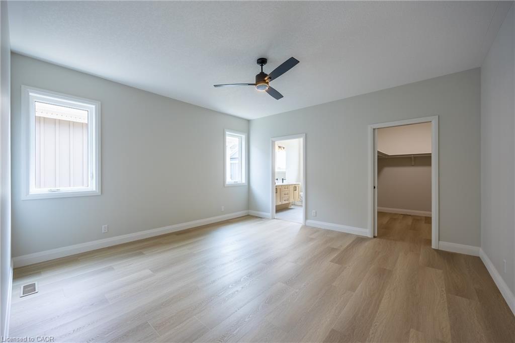 222 Schooner Drive Property Photo 15