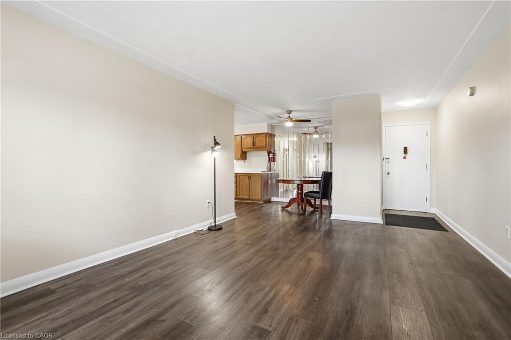 106-9 Grant Boulevard Property Photo 12